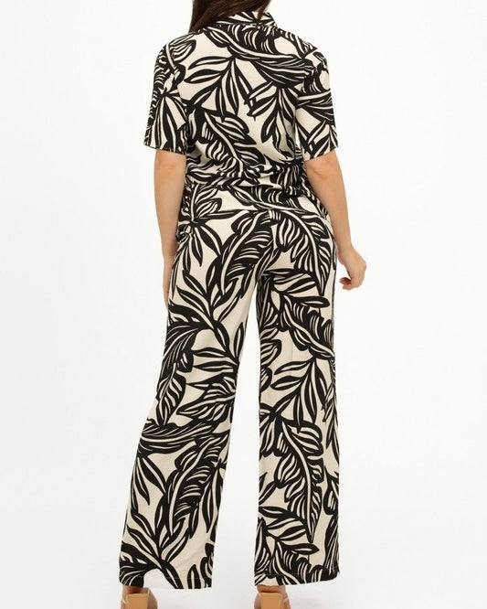 Black/Ivory  2 pc set