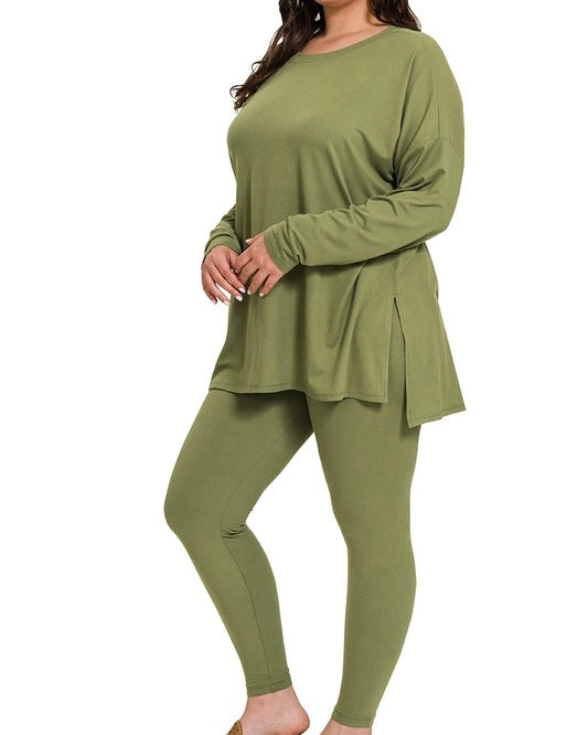 Lt.Olive Round Neck Plus Set