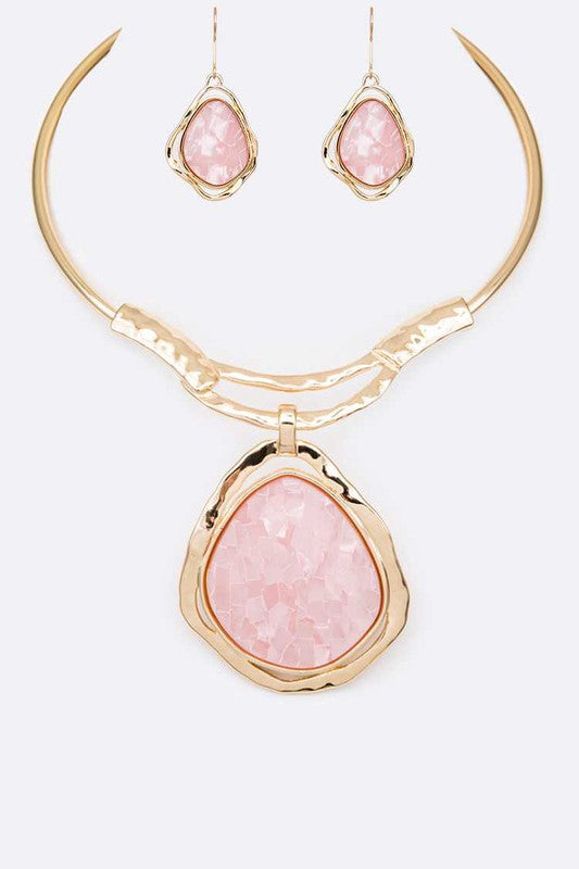 Pink Animal Printed Pendant Collar Necklace Set